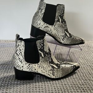 Blondo Black and White Ankle Boots with Snake Print‎